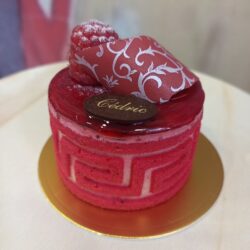 MIRROR RASPBERRY CAKE INDIVIDUAL SIZE FRESH