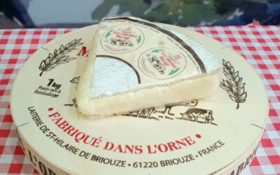 French Market News 19Jun2025-Festival of Music-Camemberts de Normandie-Préféré de nos Montagnes-Calvados-Market Recipe 2025 23 Tarte aux pommes au Calvados