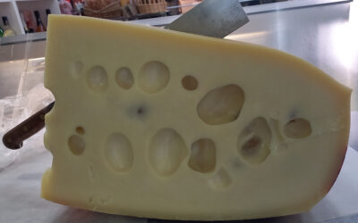 FrenchMarketNews10Jul2025-Paris Fashion-UK EntenteCordiale-Bastille Day-Morbier-Emmental–Jerusalem Artichokes-Market Recipe2025 26TopinamboursRotis